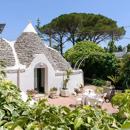 Trullo La Lavanda Holiday home *